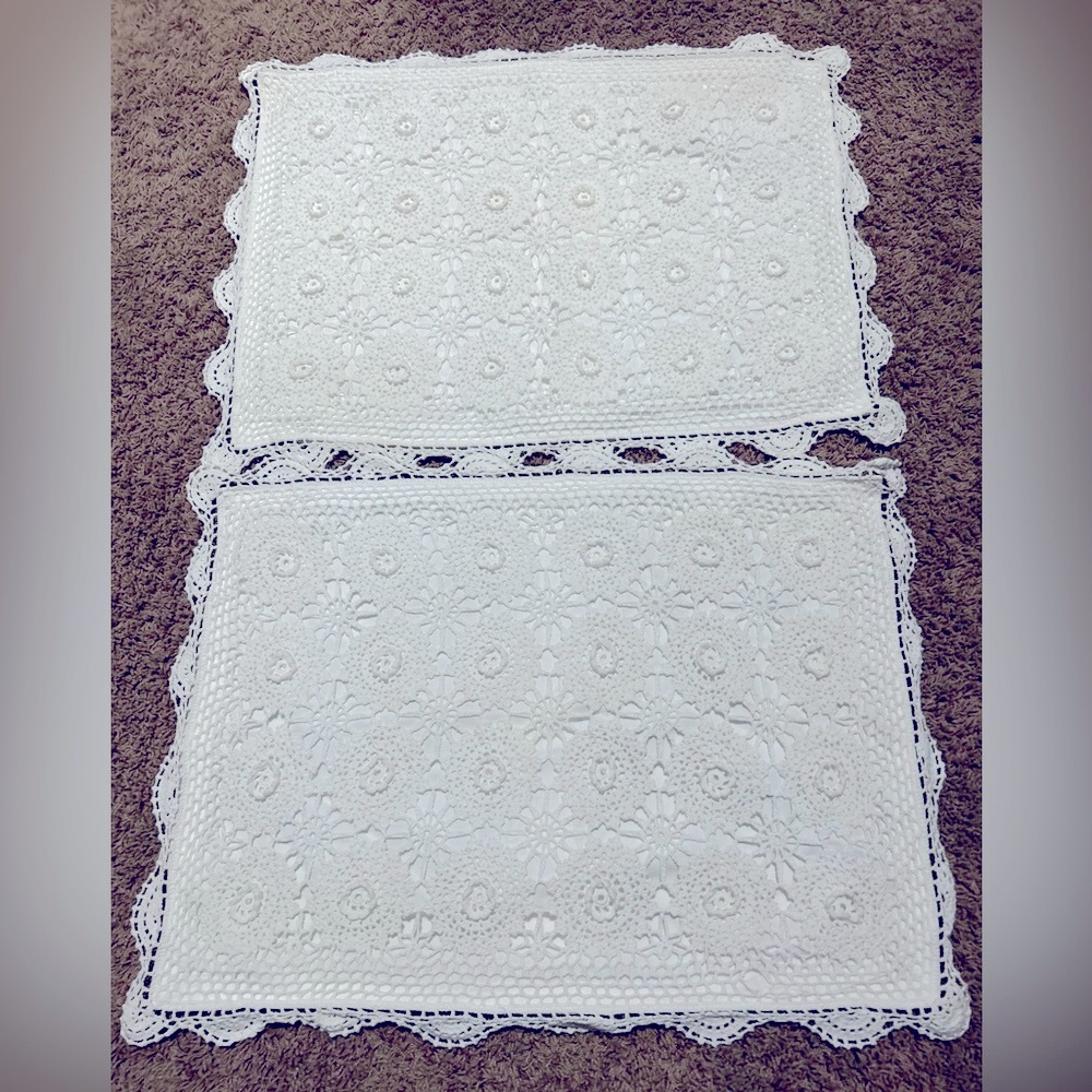 Crochet lace pillowcases